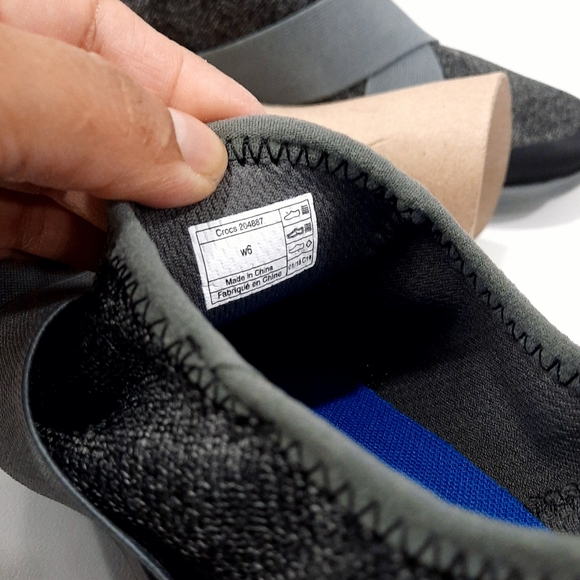 Crocs Swiftwater Cross Straps Pull-on Black  Gray - Picture 8 of 16